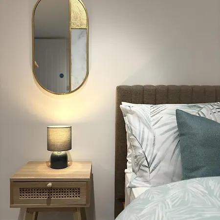 Hardy Hideaway Апартаменты Улверстон