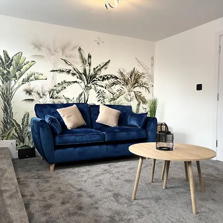 Hardy Hideaway Apartment