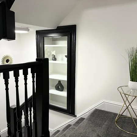 Hardy Hideaway 아파트