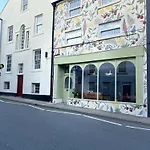 아파트 Hardy Hideaway